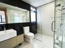 Esparina Residences (D19), Condominium #612757181